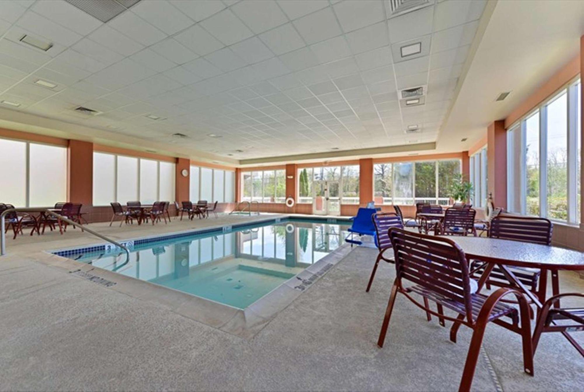 Hampton Inn Denville-Rockaway-Parsippany Exterior photo